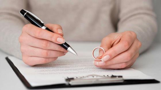 Décima causal de Divorcio en Colombia